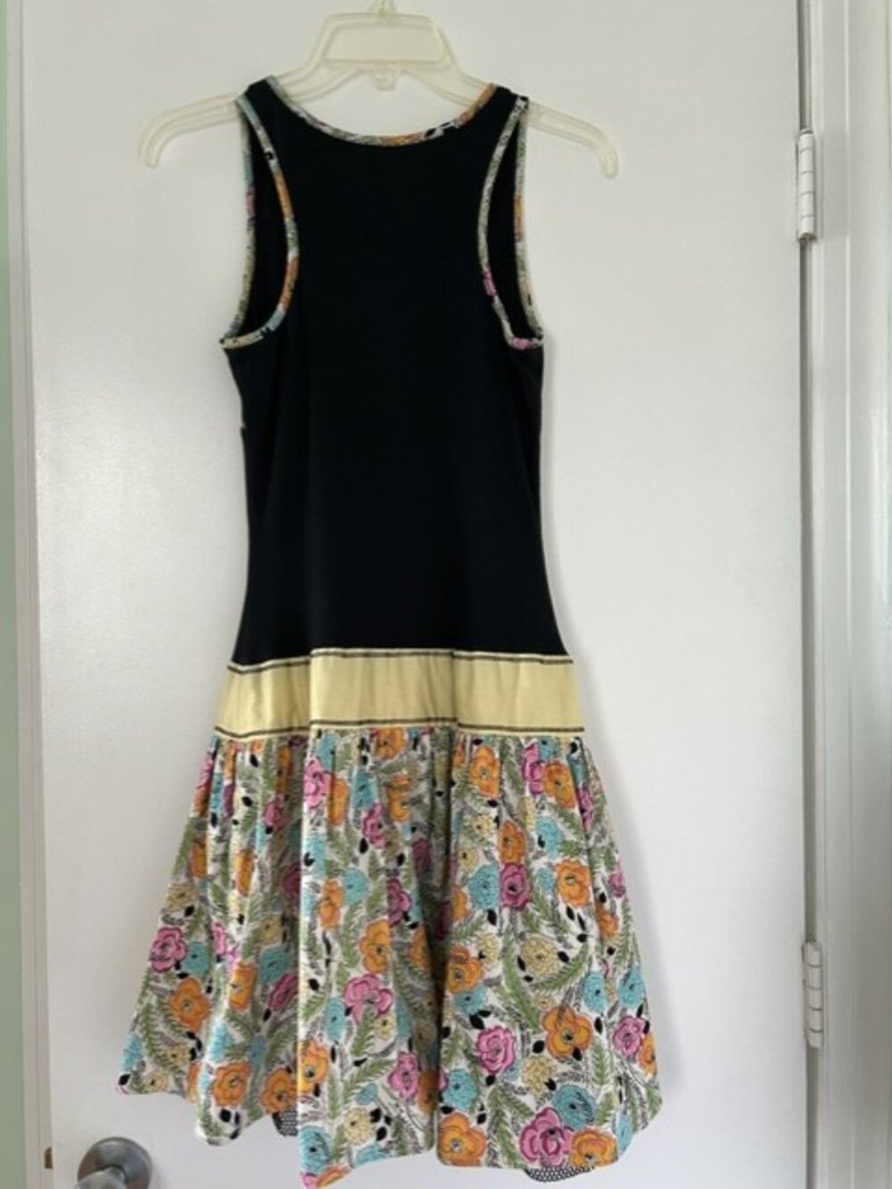 Mario Balthazar Floral Dress w/ net slip - Picture 3 of 4